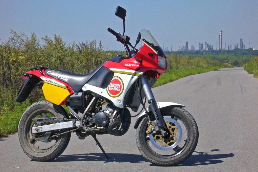 moto 125 boa é a cagiva super city