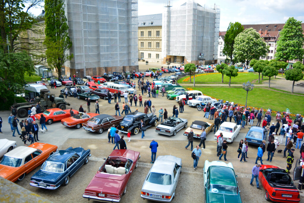 Oldtimer-Treffen auf dem Schlossplatz in Coburg, Deutschland