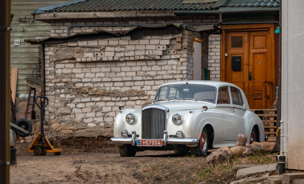 Vilnius, Lithuania – February 28, 2017: A picture of a classic white Rolls-Royce Silver Cloud.