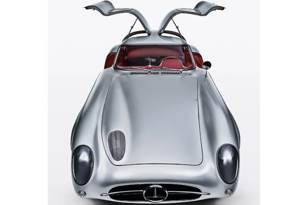 Mercedes-Benz-300-SLR